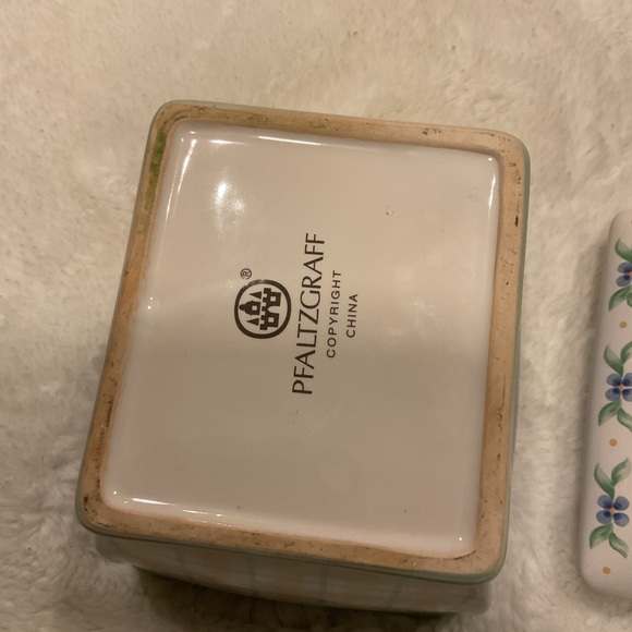 Pfaltzgraff canister jar - Picture 7 of 9